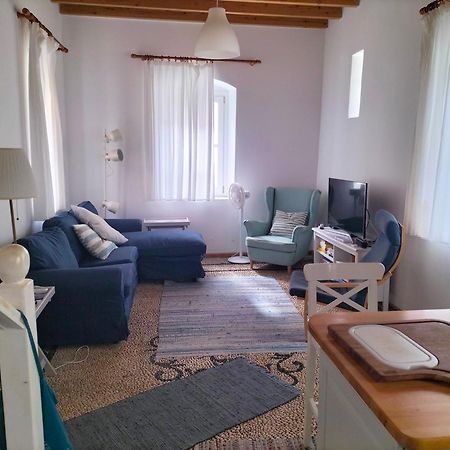 Alexandros Traditional House Ialysos  Ngoại thất bức ảnh