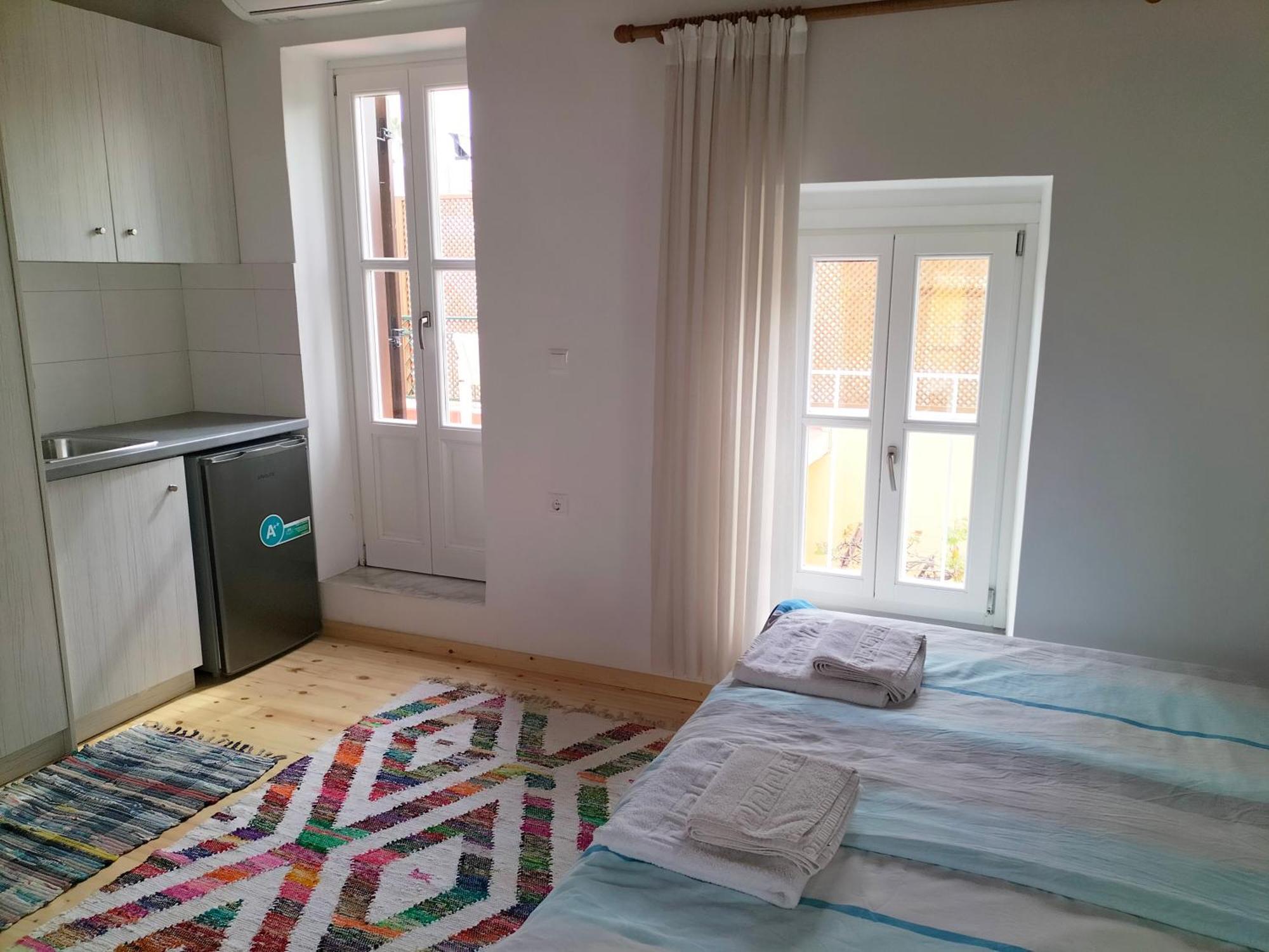 Alexandros Traditional House Ialysos  Ngoại thất bức ảnh